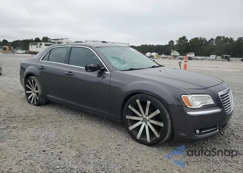 2013 Chrysler 300 from USA, damaged, VIN 2C3CCAAGXDH632273